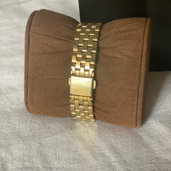 Michael Kors ladies watch - Picture 6 of 11